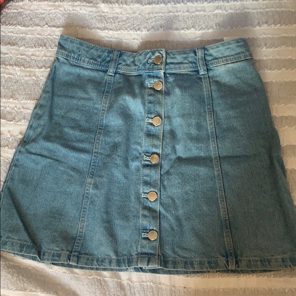 Denim skirt - Picture 1 of 1